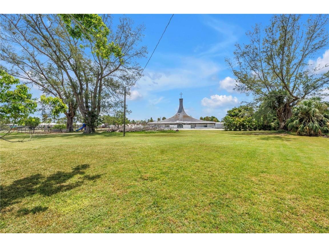 6608 Marina Drive Holmes Beach FL 34217 TB8415541 image13