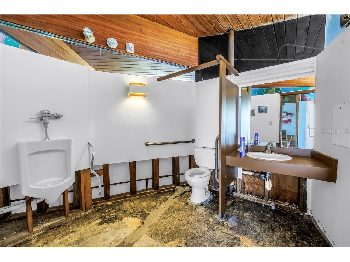 6608 Marina Drive Holmes Beach FL 34217 TB8415541 image16