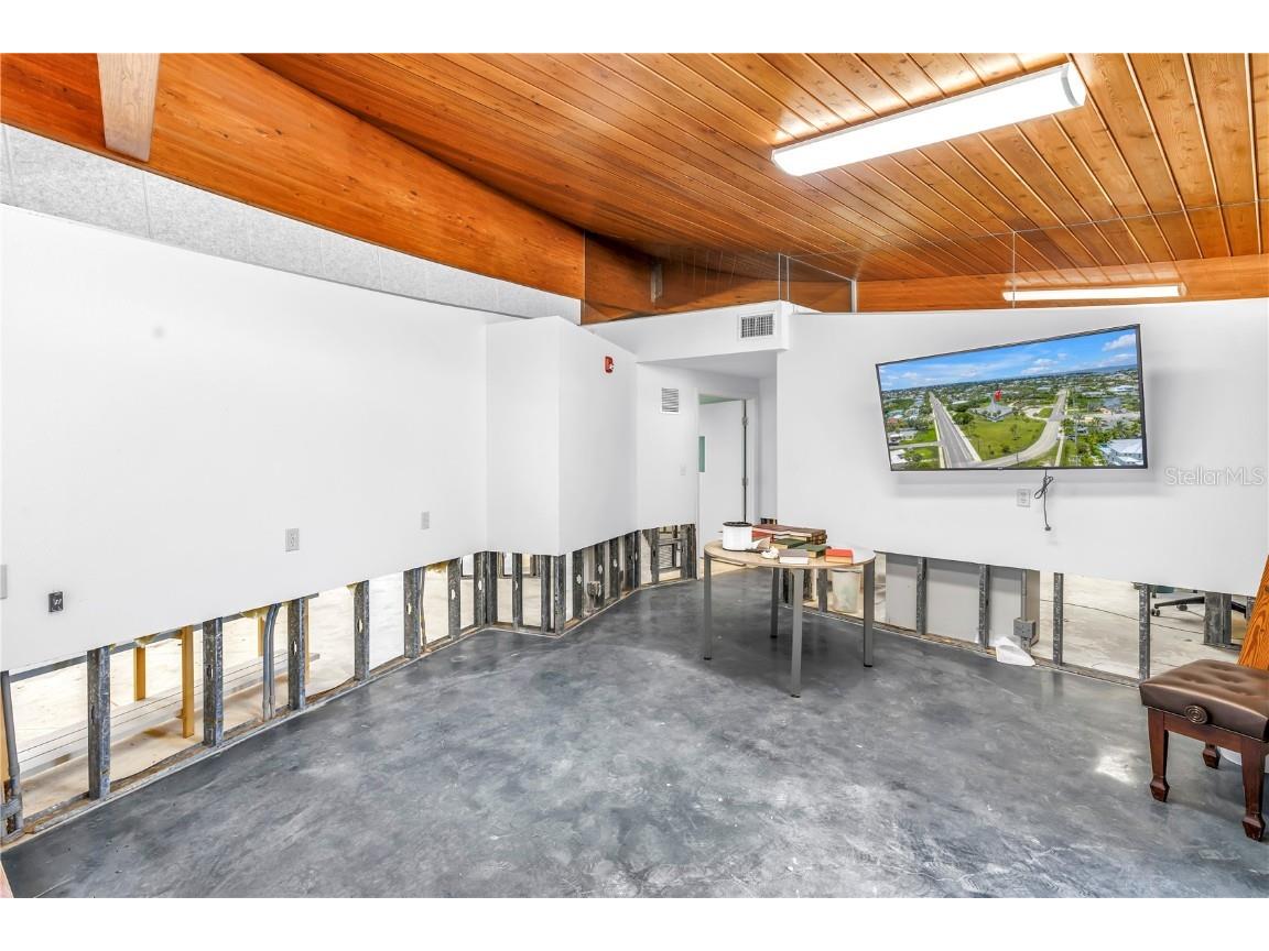 6608 Marina Drive Holmes Beach FL 34217 TB8415541 image33