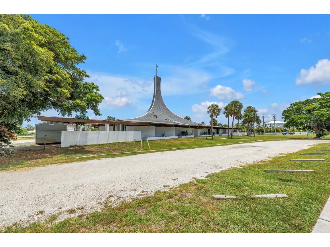 6608 Marina Drive Holmes Beach FL 34217 TB8415541 image4