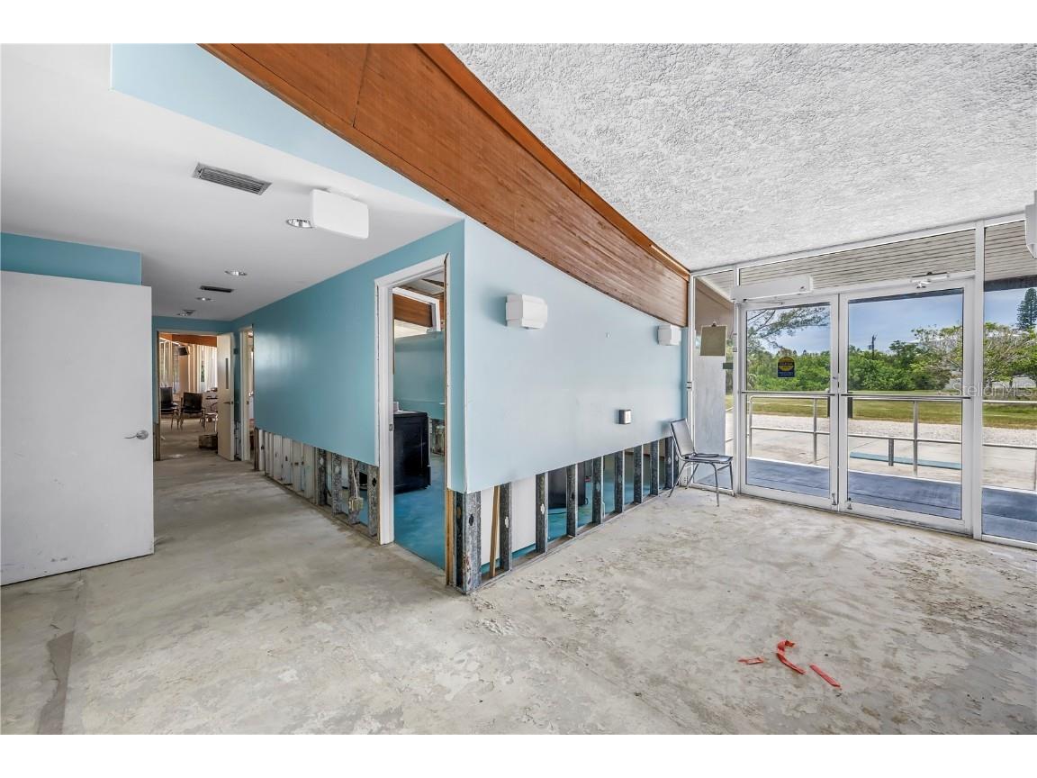 6608 Marina Drive Holmes Beach FL 34217 TB8415541 image41