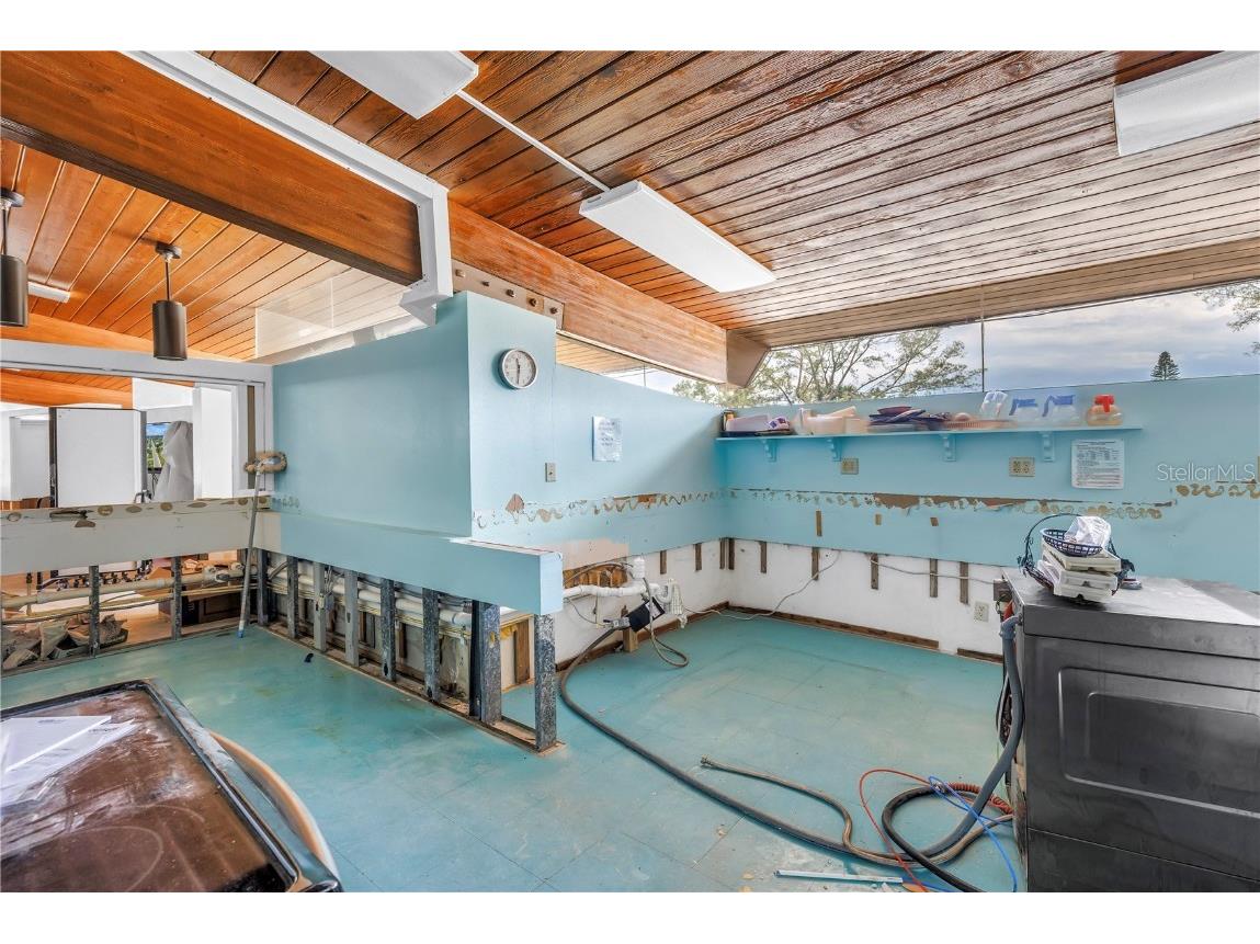 6608 Marina Drive Holmes Beach FL 34217 TB8415541 image43