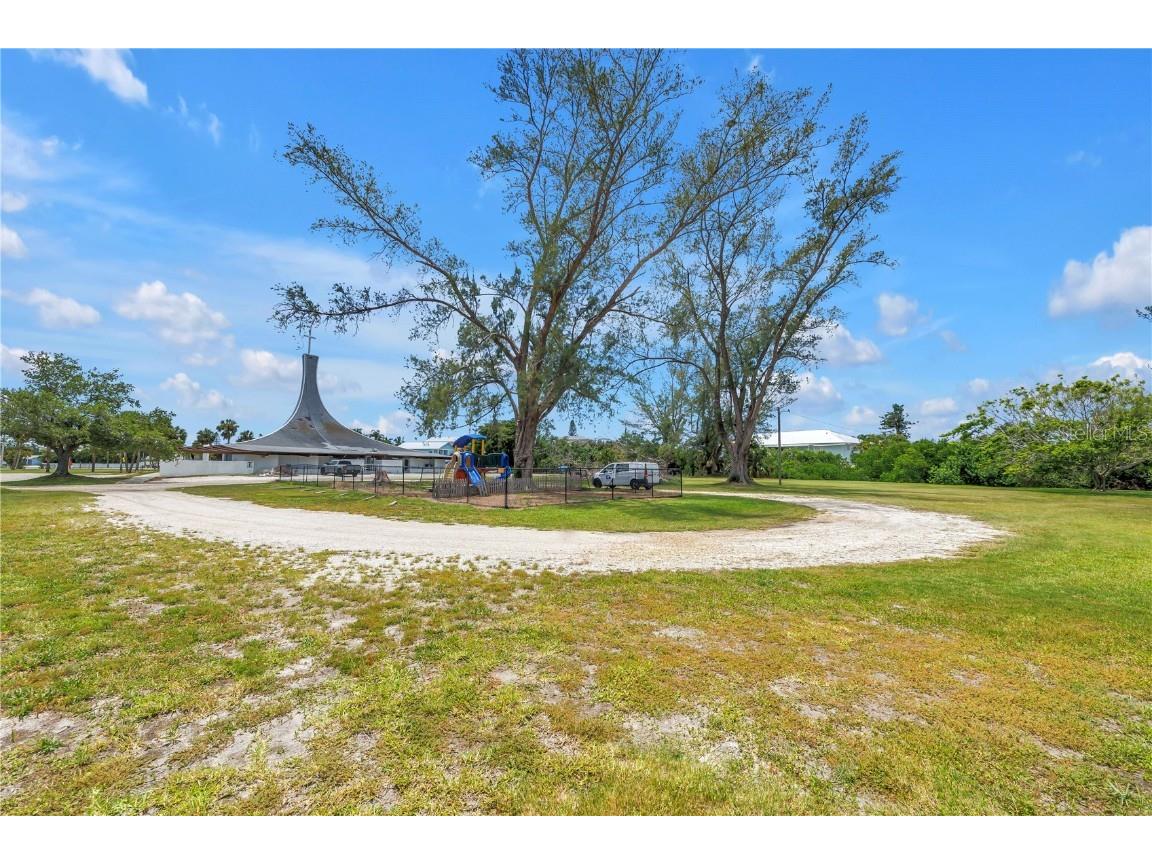 6608 Marina Drive Holmes Beach FL 34217 TB8415541 image9