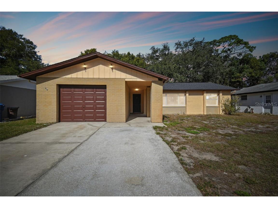 6609 Albemarle Parkway New Port Richey FL 34653 TB8319425 image1
