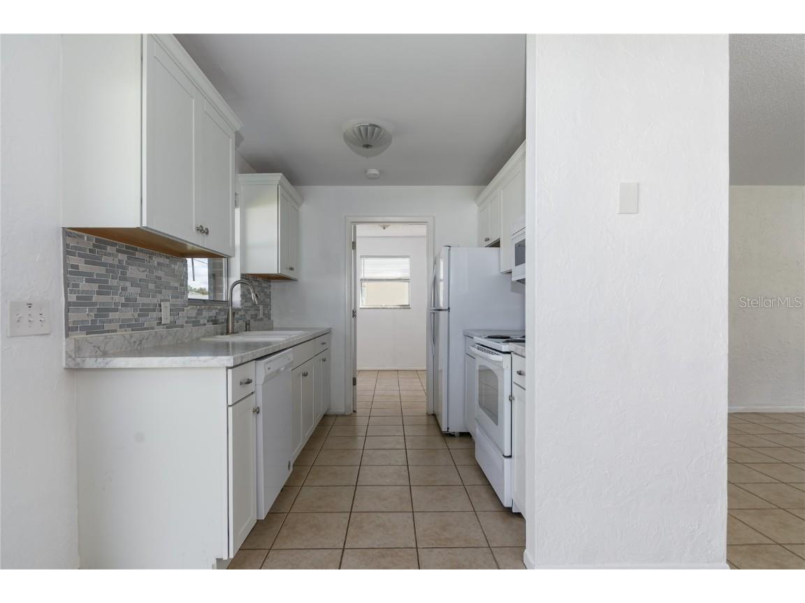 6609 Alpine Lane Bradenton FL 34208 A4666884 image9