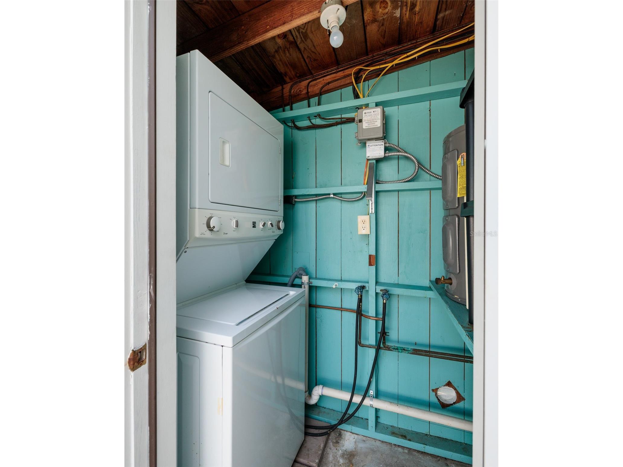 661 63rd Avenue S Saint Petersburg FL 33705 TB8516646 image24