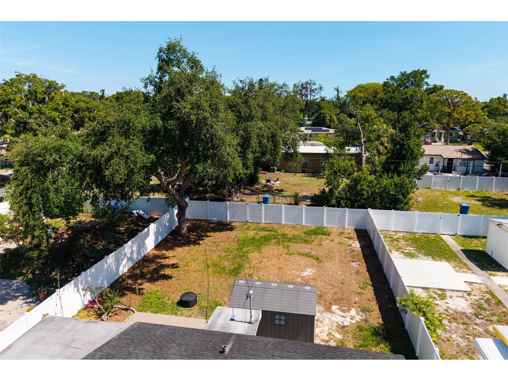 661 63rd Avenue S Saint Petersburg FL 33705 TB8516646 image37