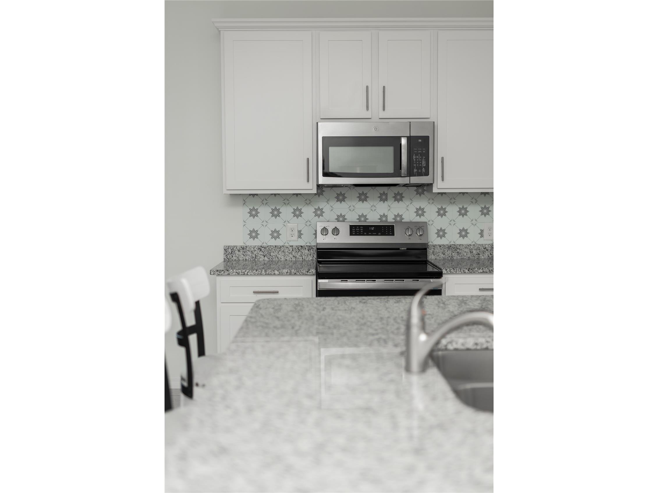 661 Crown Rose Drive Eagle Lake FL 33839 O6426438 image2