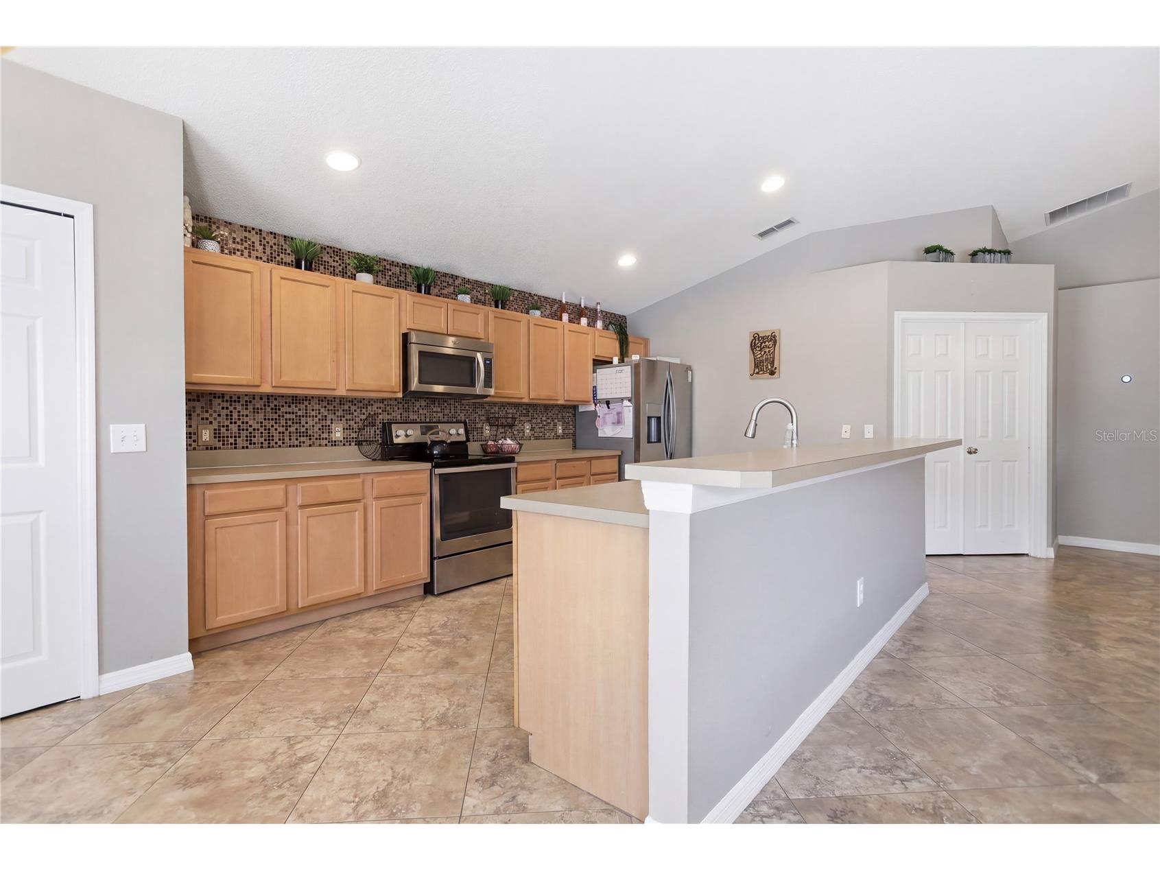 661 Gilmore Stage Road Orange City FL 32763 V4948758 image11