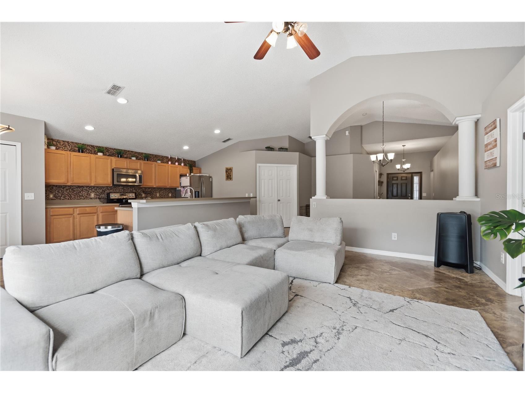 661 Gilmore Stage Road Orange City FL 32763 V4948758 image13