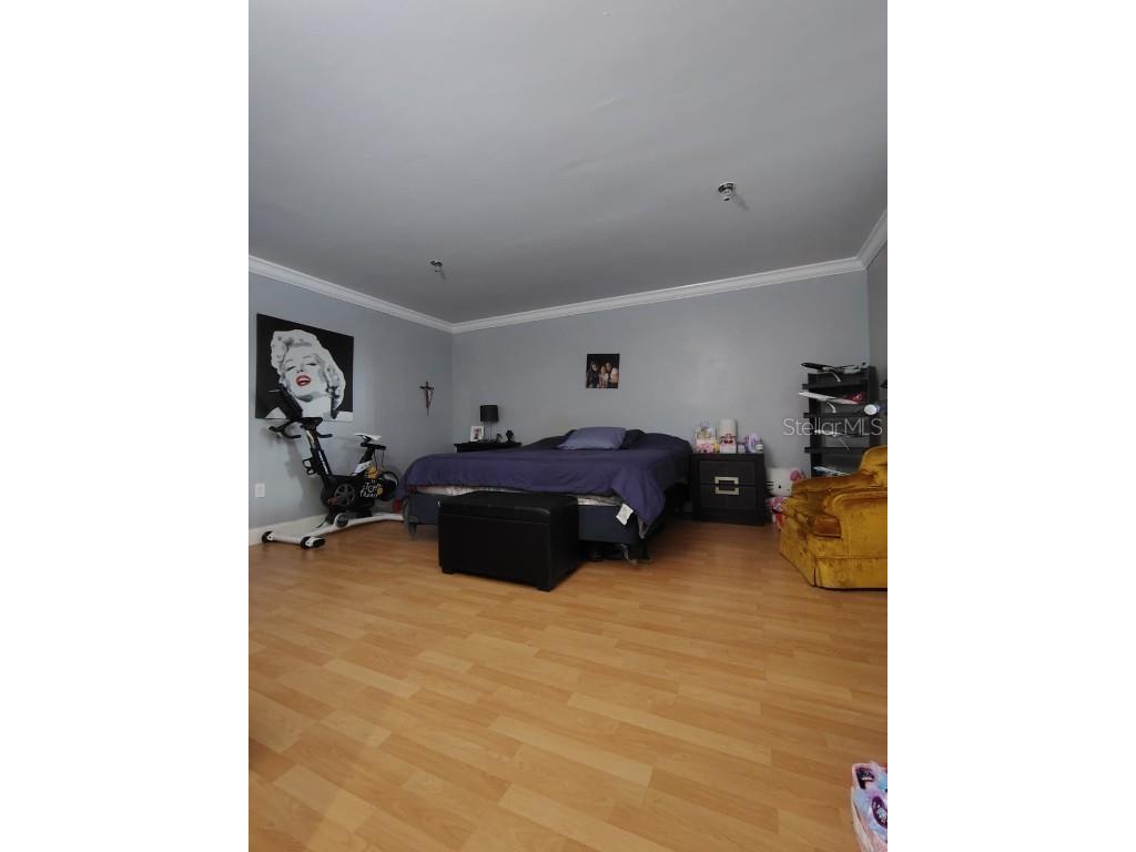 661 NE 195th Street #402 Miami FL 33179 S5136151 image15