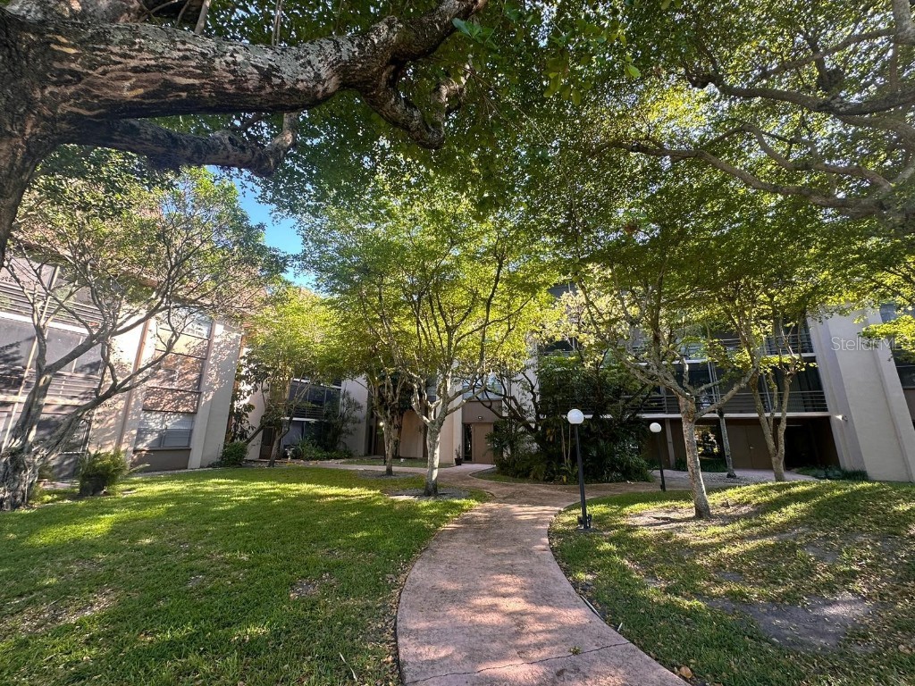 661 NE 195th Street #402 Miami FL 33179 S5136151 image2