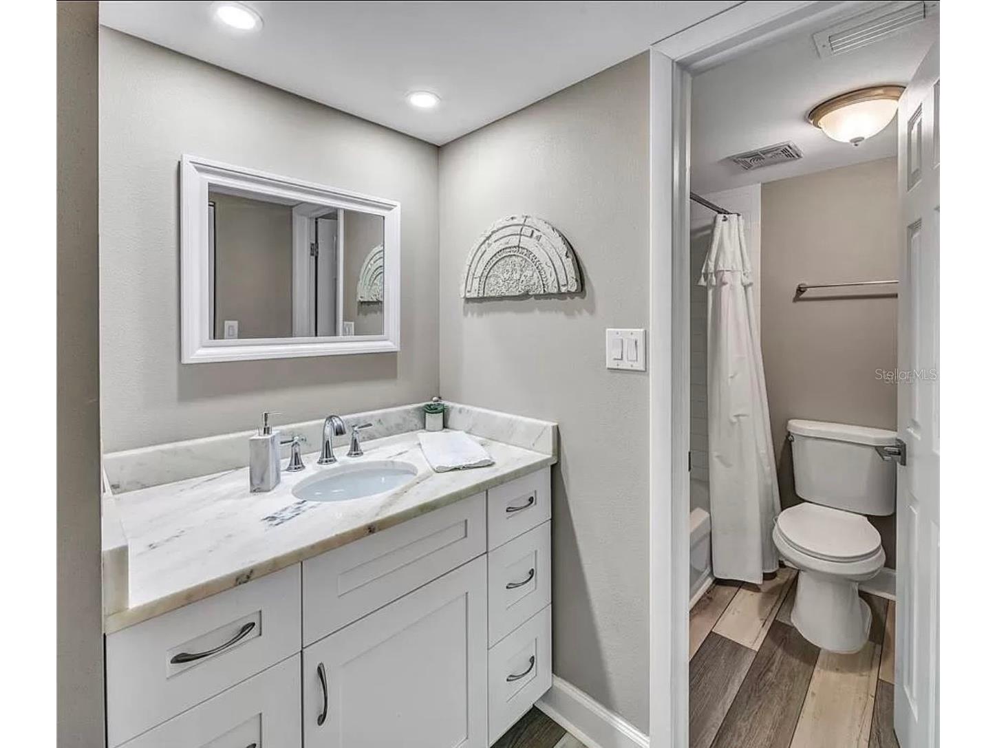 661 Poinsettia Avenue #104 Clearwater Beach FL 33767 TB8494525 image17