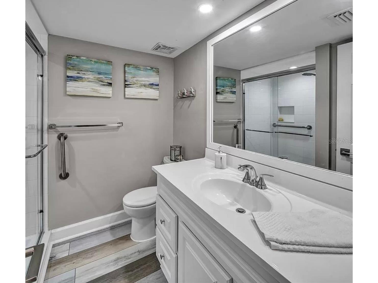 661 Poinsettia Avenue #104 Clearwater Beach FL 33767 TB8494525 image20