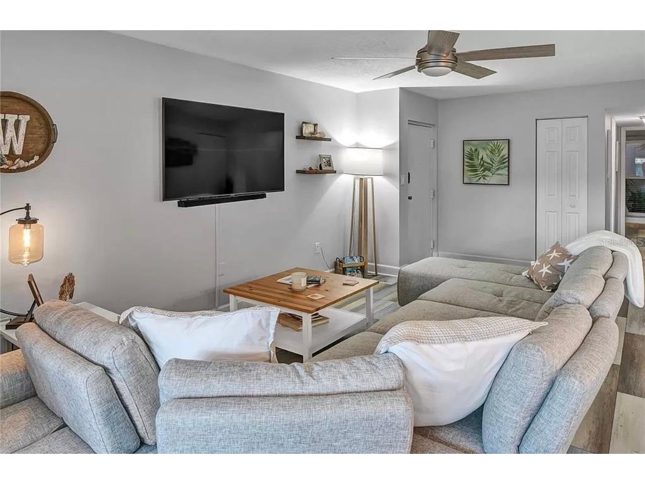 661 Poinsettia Avenue #104 Clearwater Beach FL 33767 TB8494525 image6