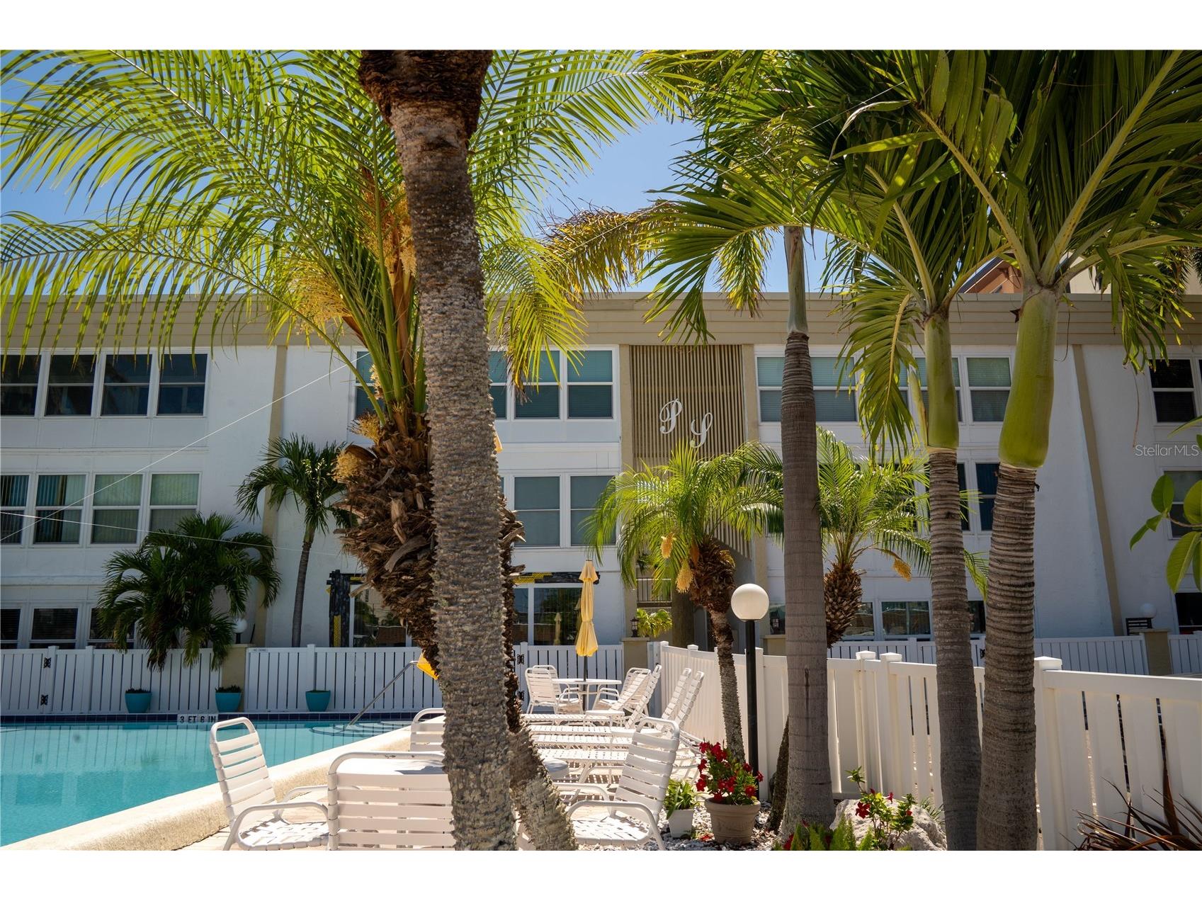 661 Poinsettia Avenue #108 Clearwater Beach FL 33767 TB8508138 image1