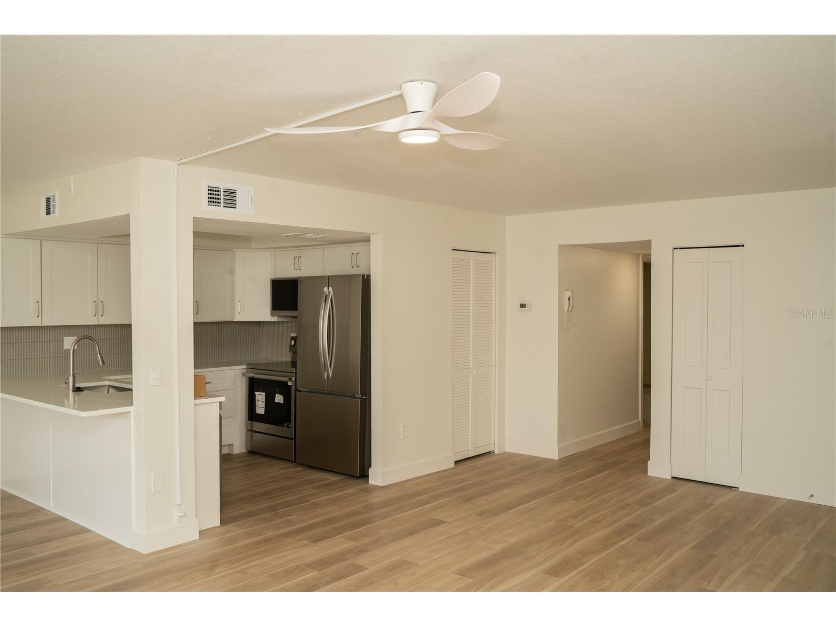 661 Poinsettia Avenue #108 Clearwater Beach FL 33767 TB8508138 image4