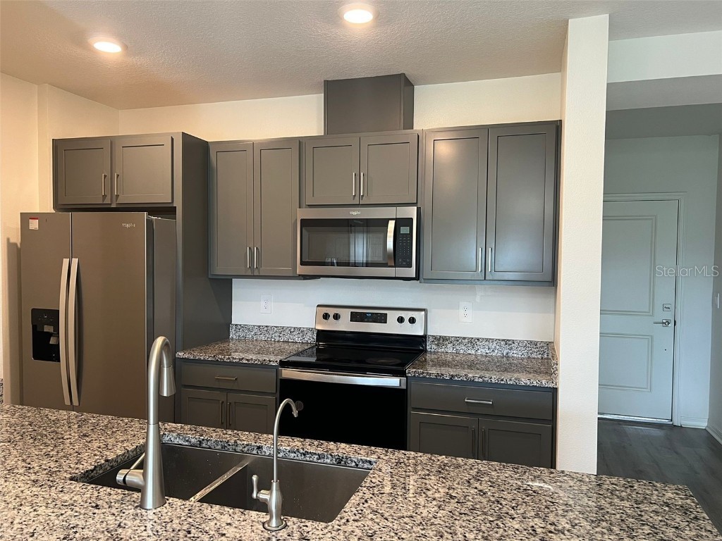 661 Stoney Pointe Circle Davenport FL 33896 S5130843 image4