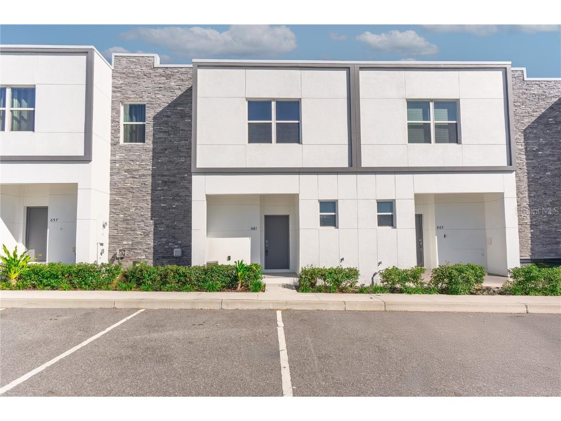 661 Trikomo Drive Davenport FL 33896 O6258621 image1