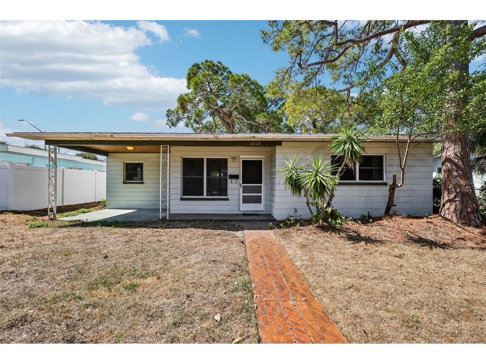 6610 4th Avenue N Saint Petersburg FL 33710 TB8504146 image1