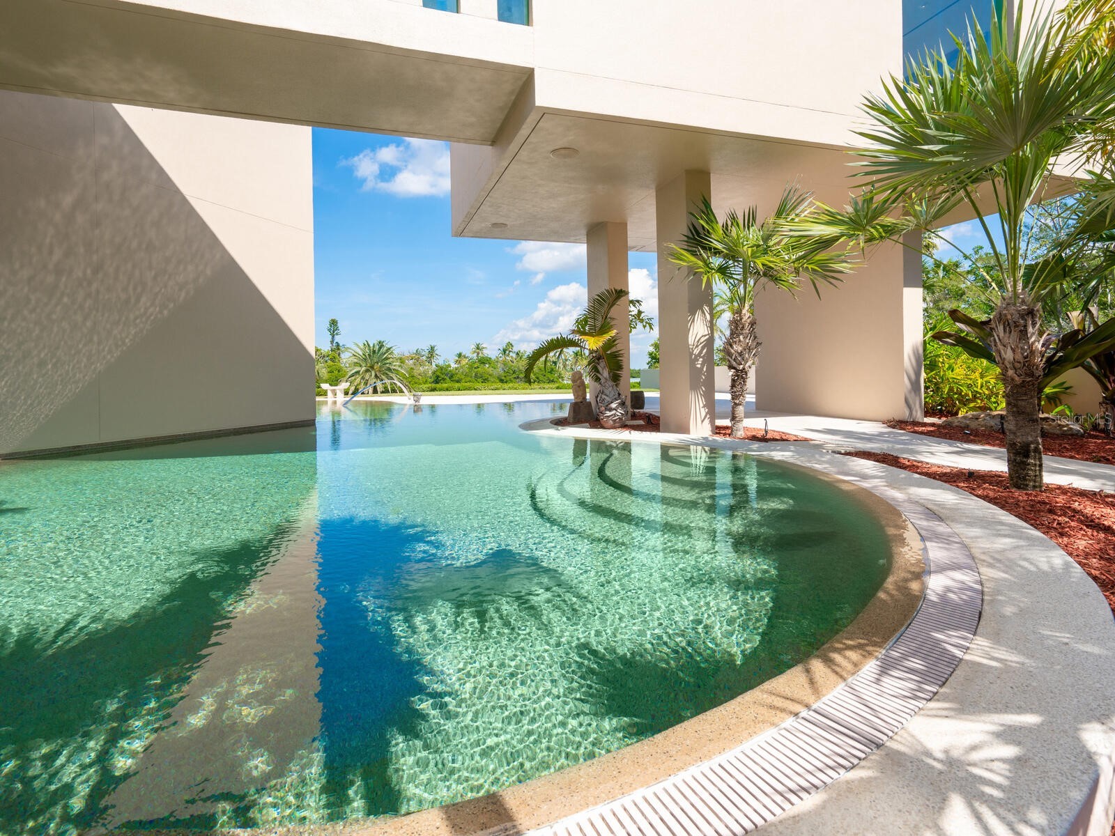 6610 Gulf Of Mexico Drive Longboat Key FL 34228 A4681242 image48