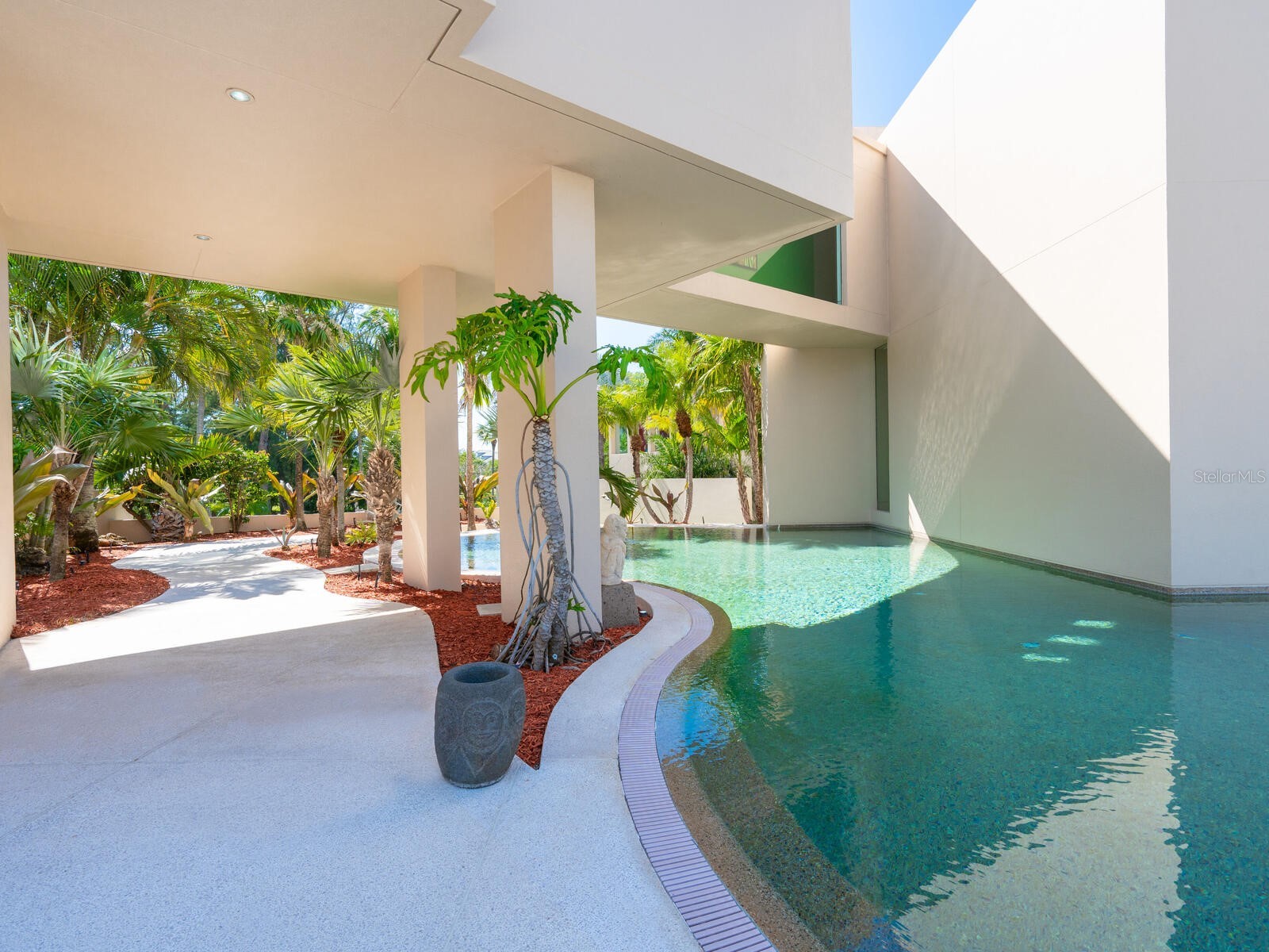6610 Gulf Of Mexico Drive Longboat Key FL 34228 A4681242 image49