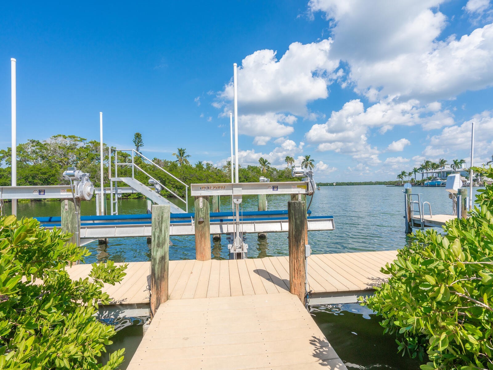 6610 Gulf Of Mexico Drive Longboat Key FL 34228 A4681242 image56