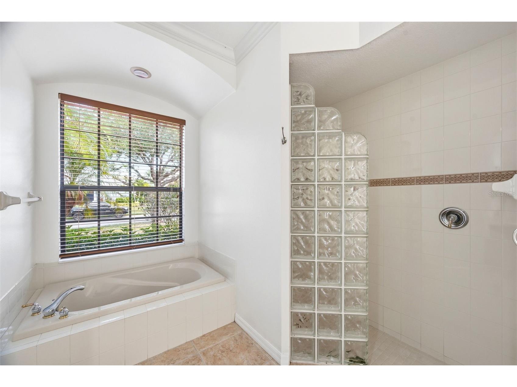 6611 Chickadee Lane Bradenton FL 34202 TB8515061 image34