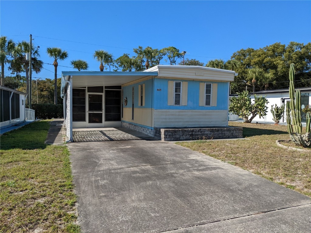 6611 Durian Trail New Port Richey FL 34653 U8147406 image1