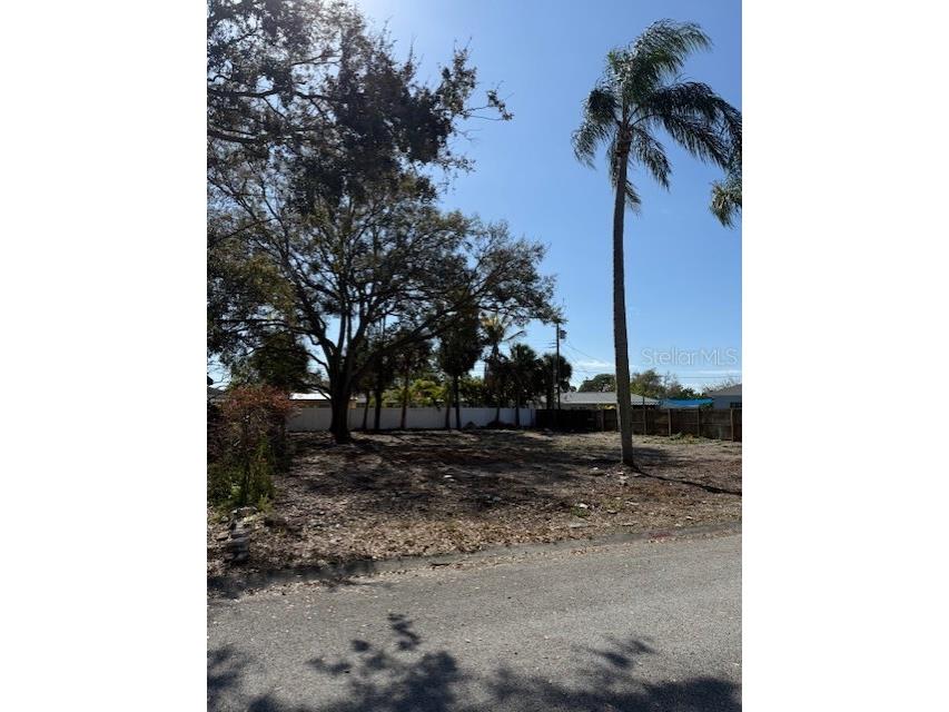 6611 Kingswood Drive N Saint Petersburg FL 33702 TB8471125 image3