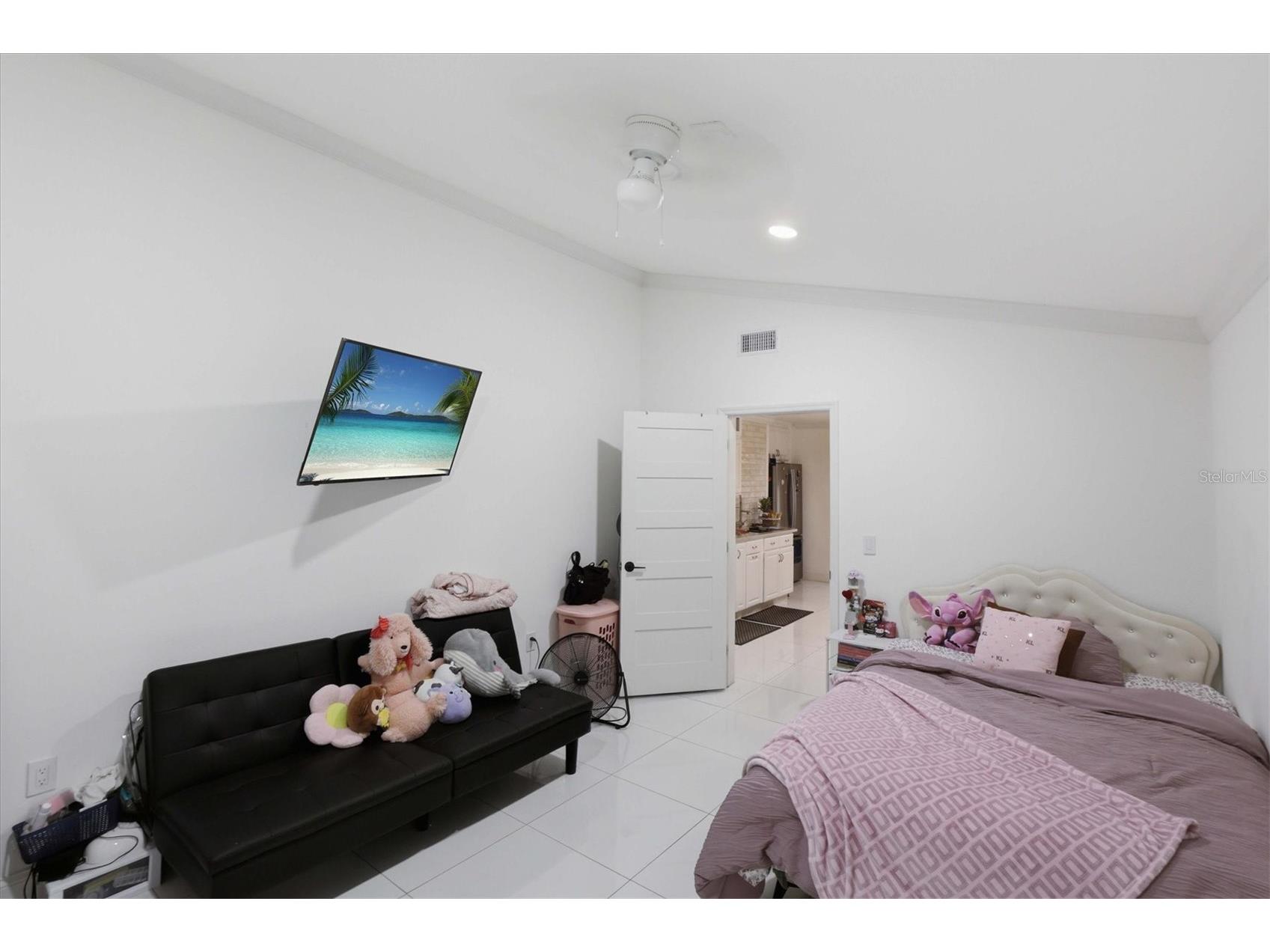 6611 N Hale Avenue Tampa FL 33614 TB8513304 image47