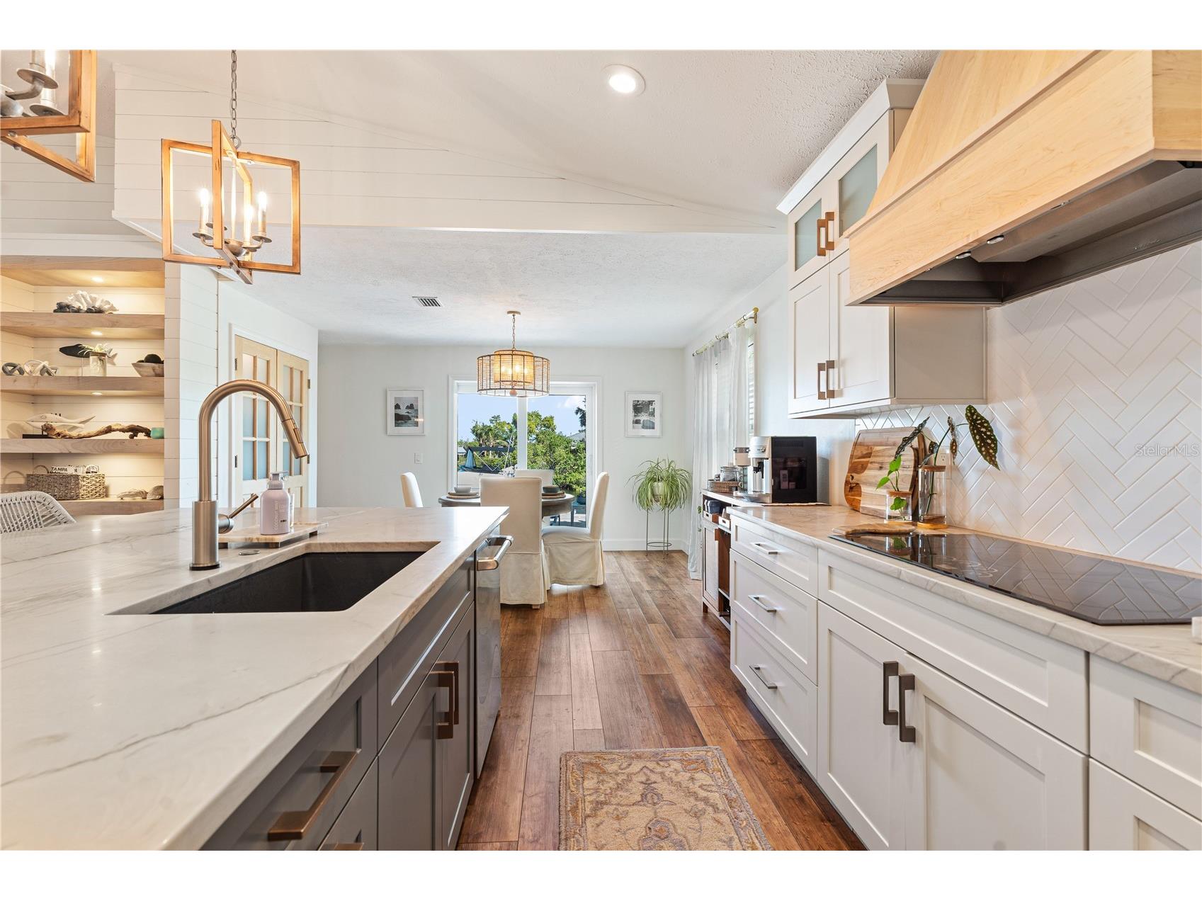 6611 Surfside Boulevard Apollo Beach FL 33572 TB8480262 image12