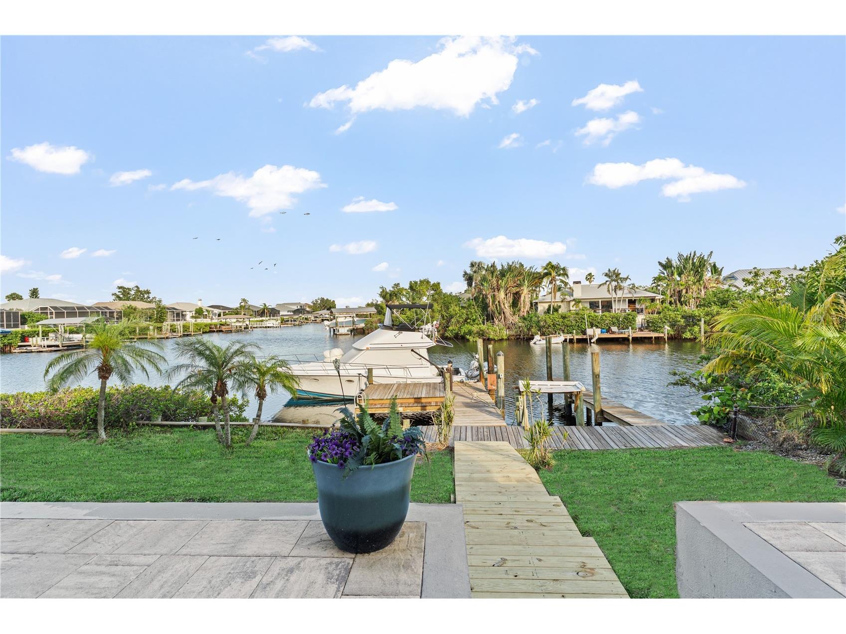 6611 Surfside Boulevard Apollo Beach FL 33572 TB8480262 image3