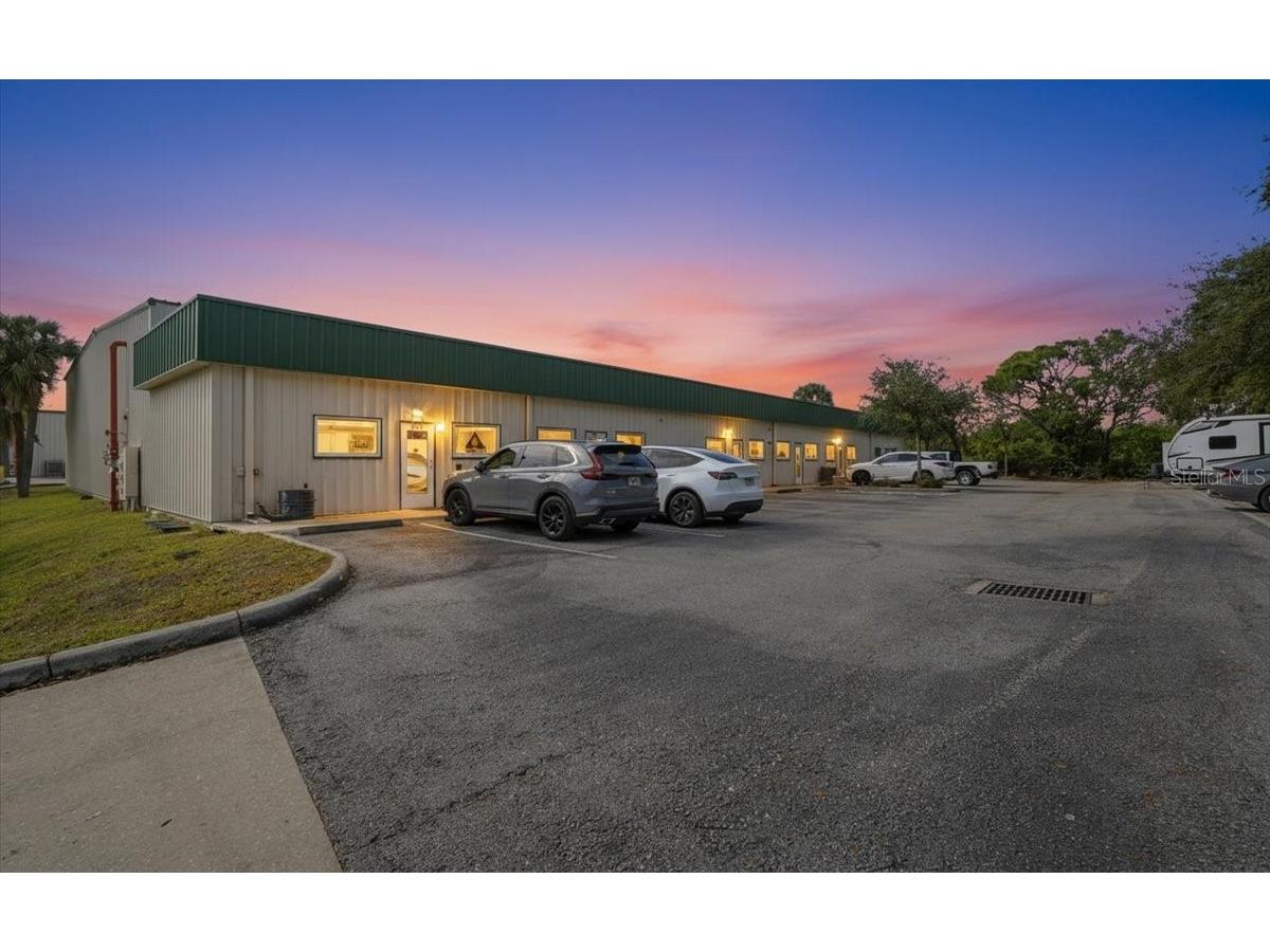 6612 26th Court E Sarasota FL 34243 TB8454310 image1