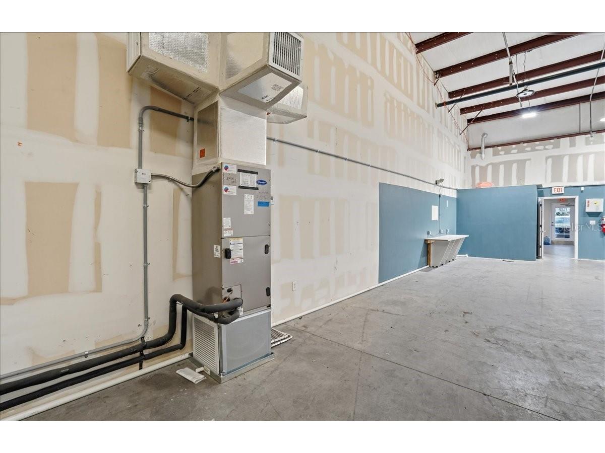 6612 26th Court E Sarasota FL 34243 TB8454310 image16