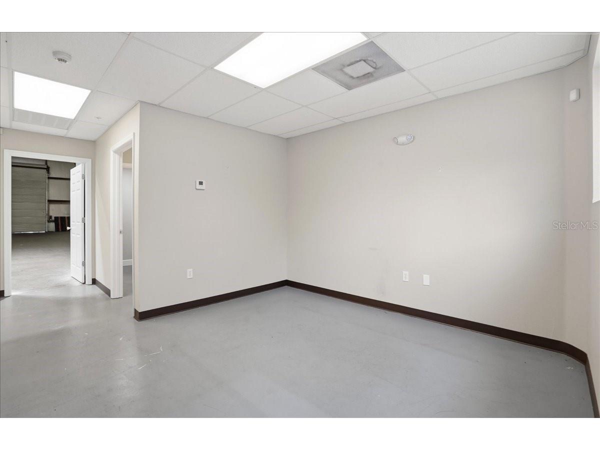 6612 26th Court E Sarasota FL 34243 TB8454310 image2