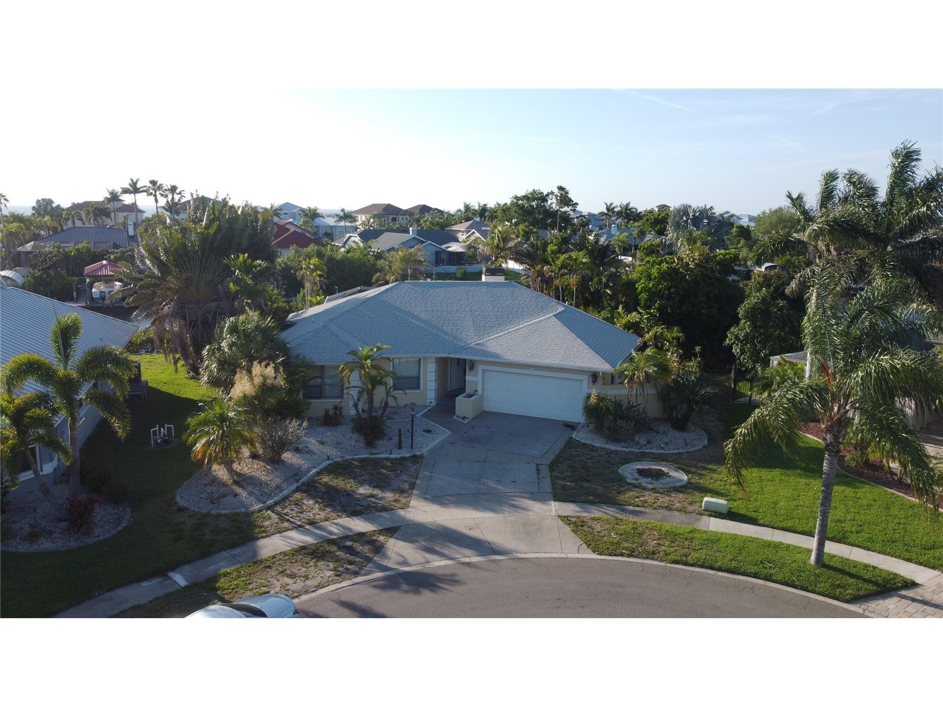 6612 Blackfin Way Apollo Beach FL 33572 TB8506836 image1