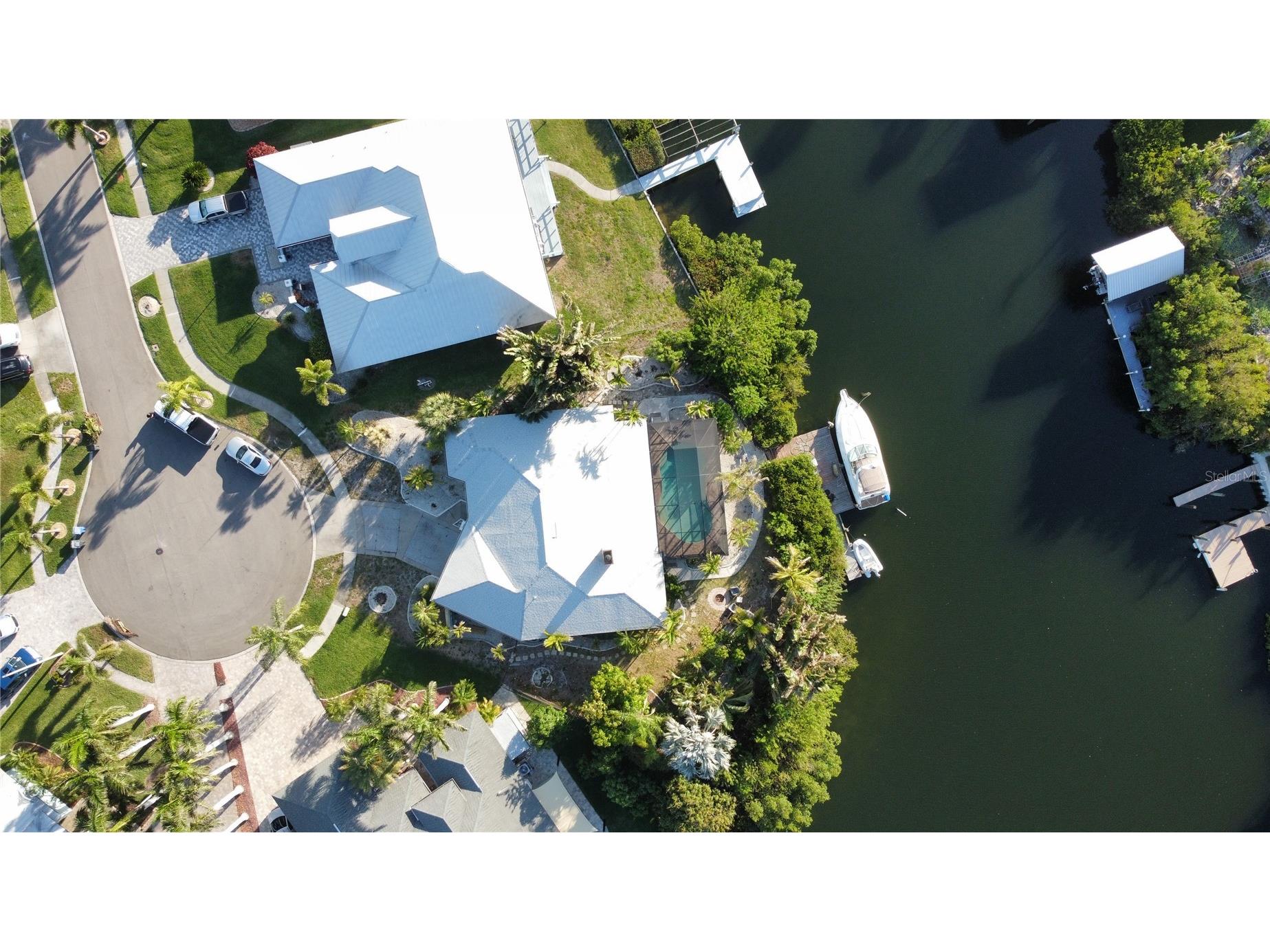 6612 Blackfin Way Apollo Beach FL 33572 TB8506836 image18