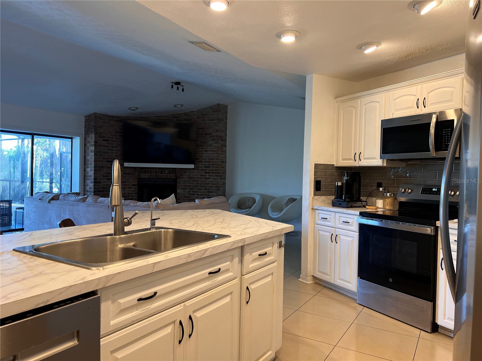 6612 Blackfin Way Apollo Beach FL 33572 TB8506836 image87