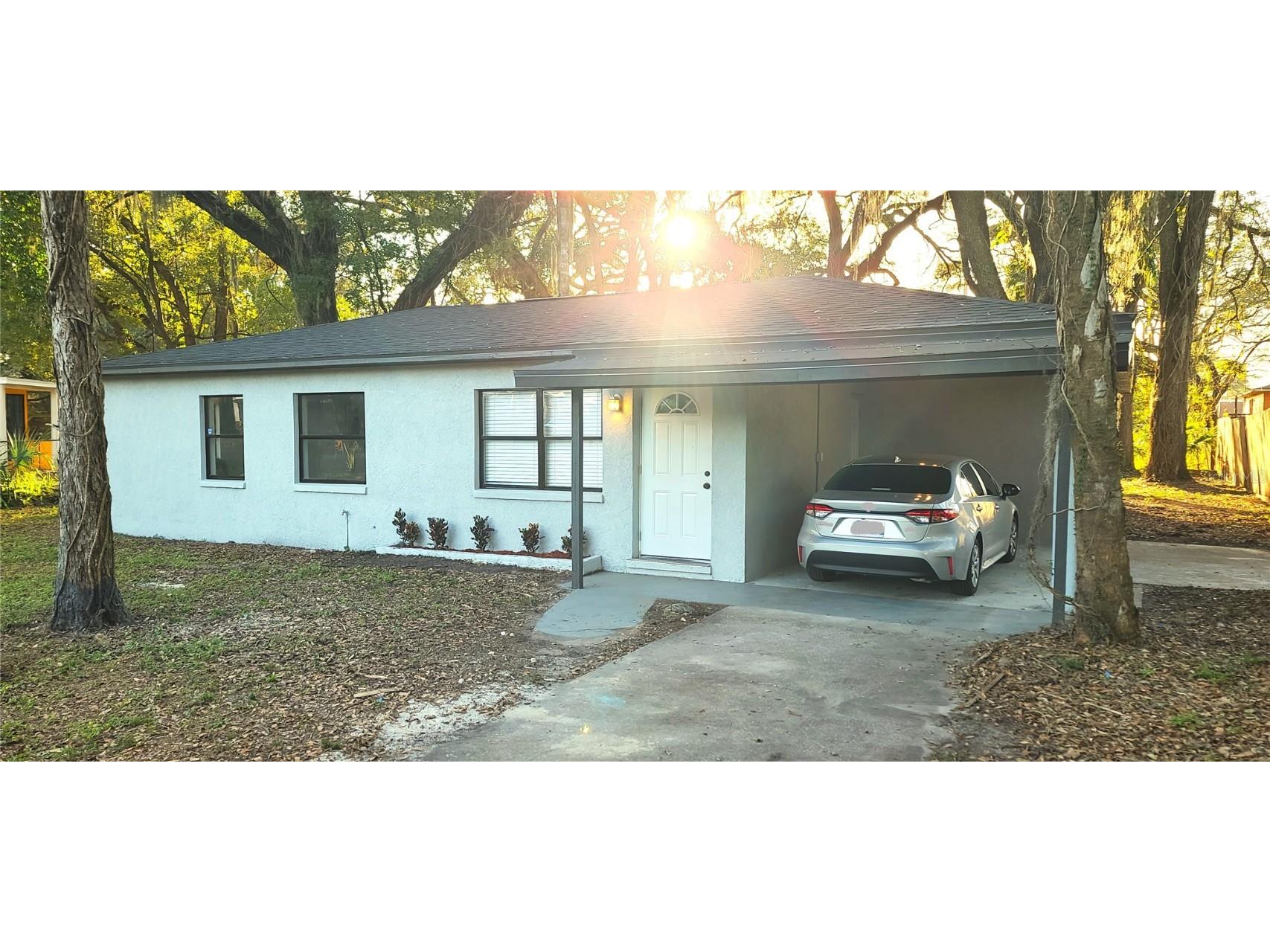 6612 N 23rd Street Tampa FL 33610 O6091015 image1