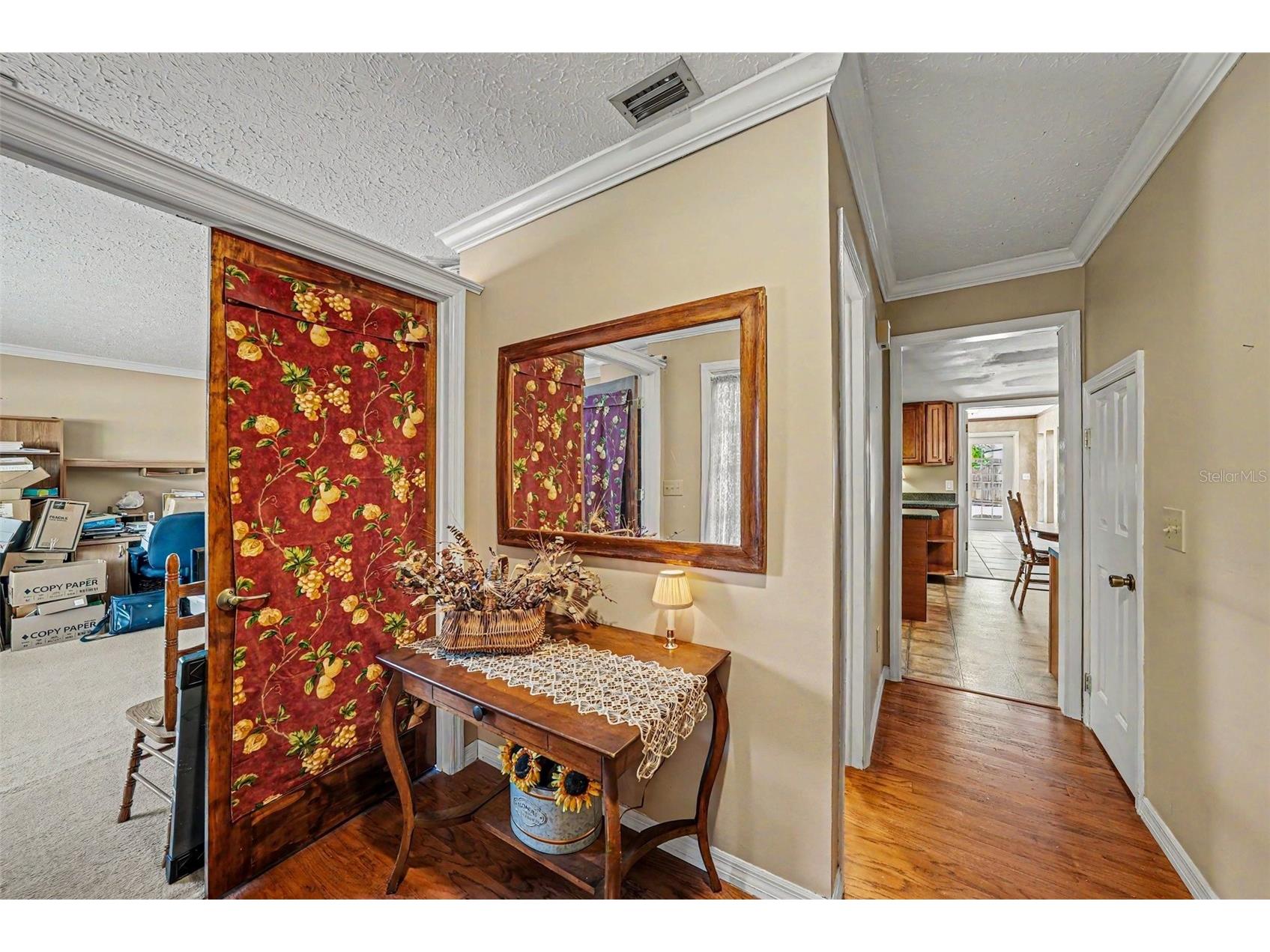 6612 Peachtree Drive Tampa FL 33617 TB8509973 image13