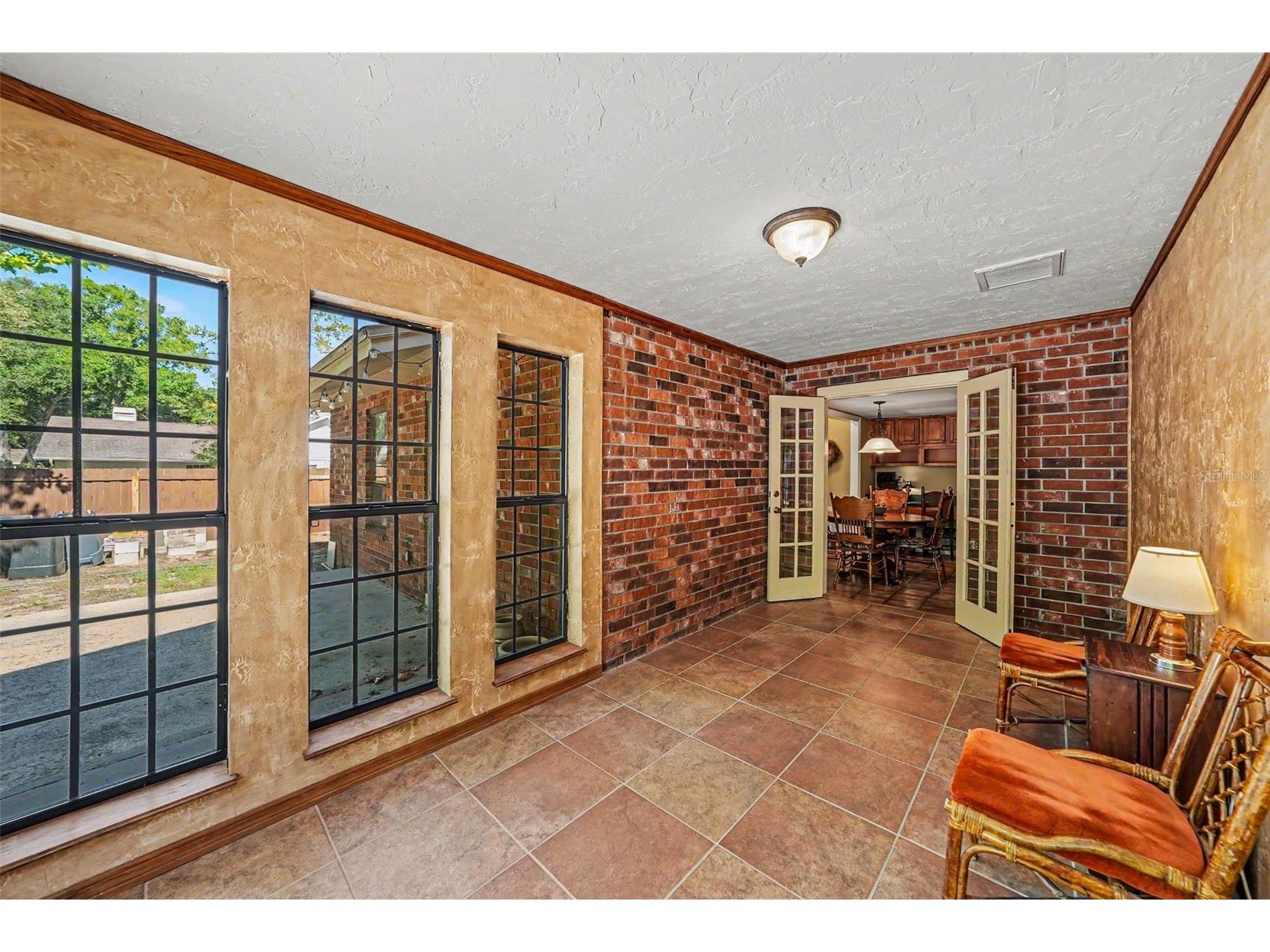 6612 Peachtree Drive Tampa FL 33617 TB8509973 image27