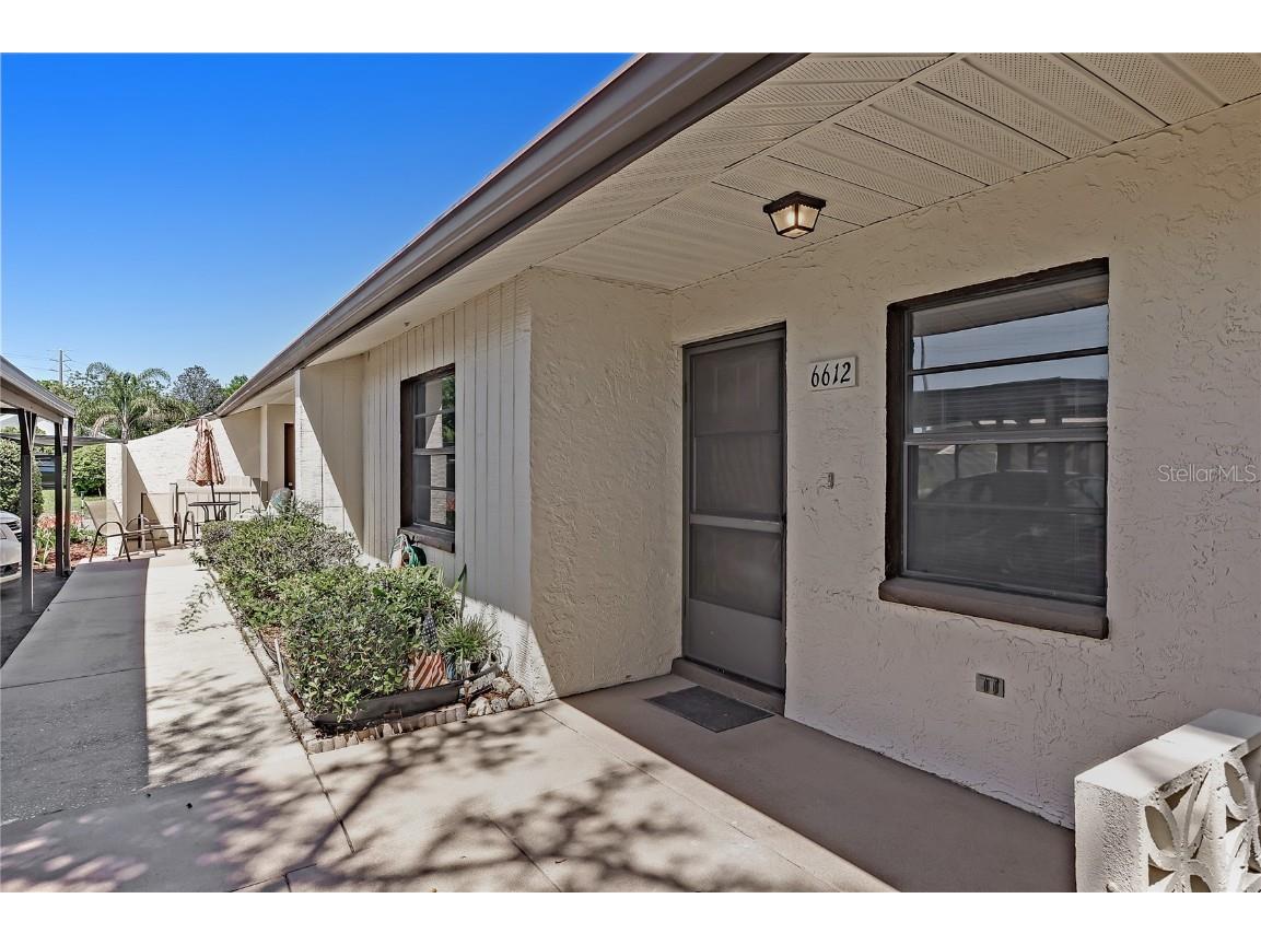 6612 Rosewood Court Zephyrhills FL 33542 U8156733 image1