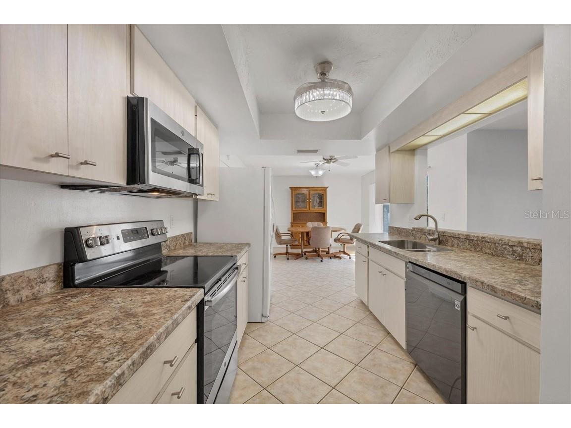 6613 9th Avenue W Bradenton FL 34209 A4671035 image13