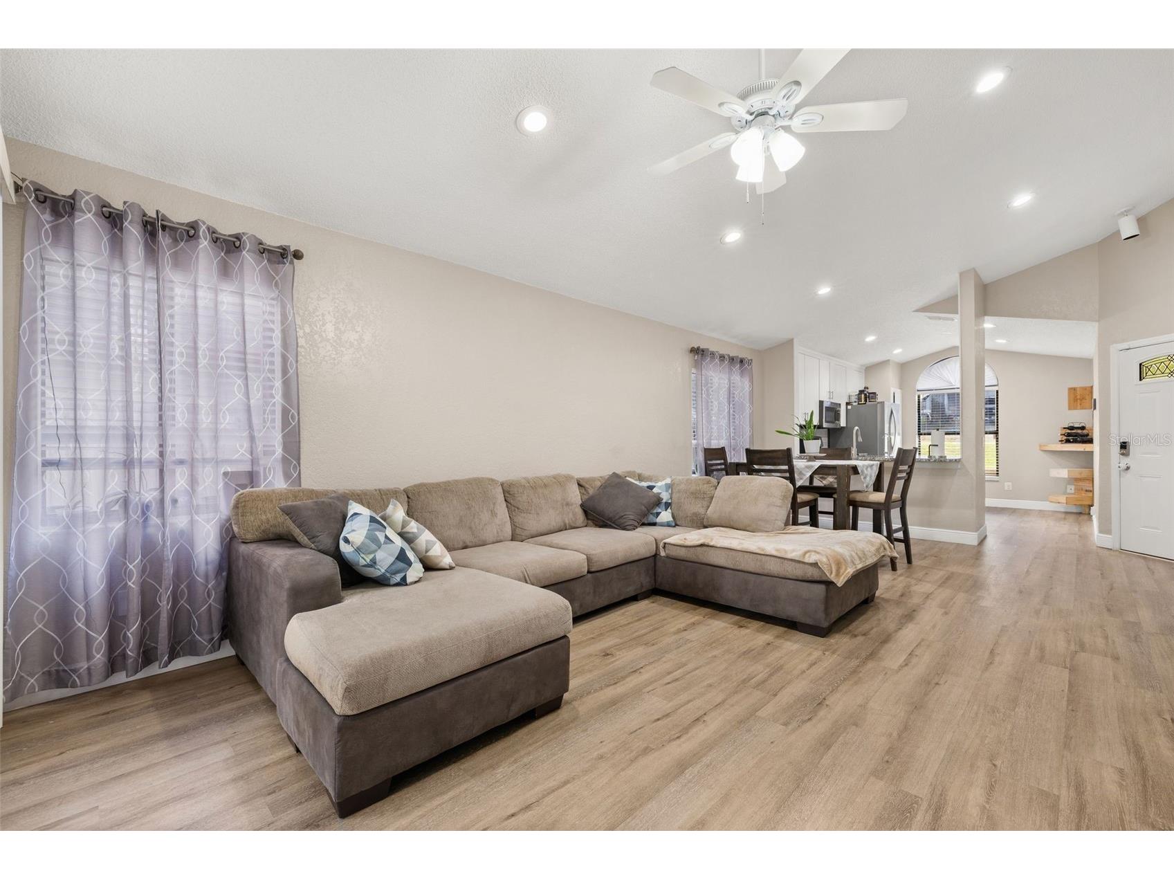 6613 Chantry Street Orlando FL 32835 O6409796 image17
