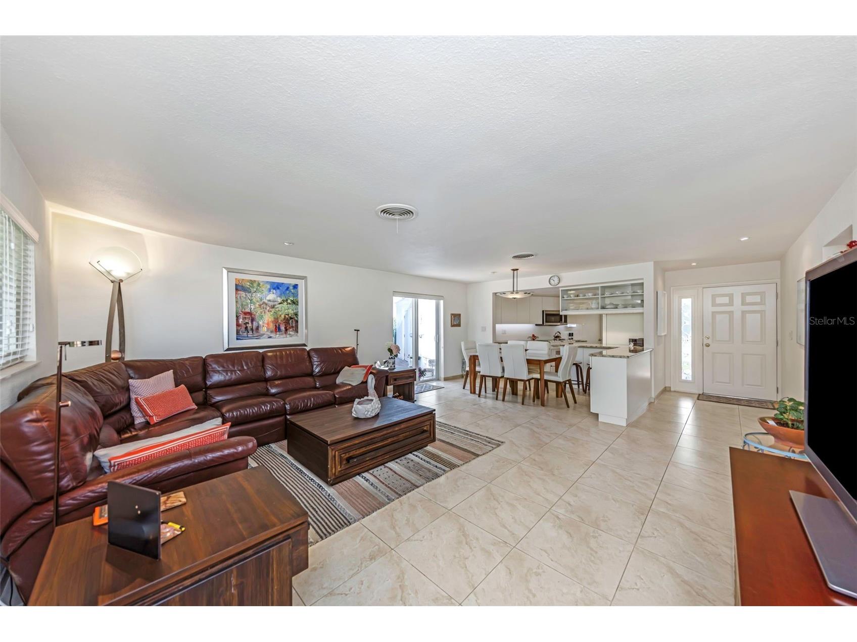 6613 Flamingo Way S Saint Petersburg FL 33707 TB8488127 image14