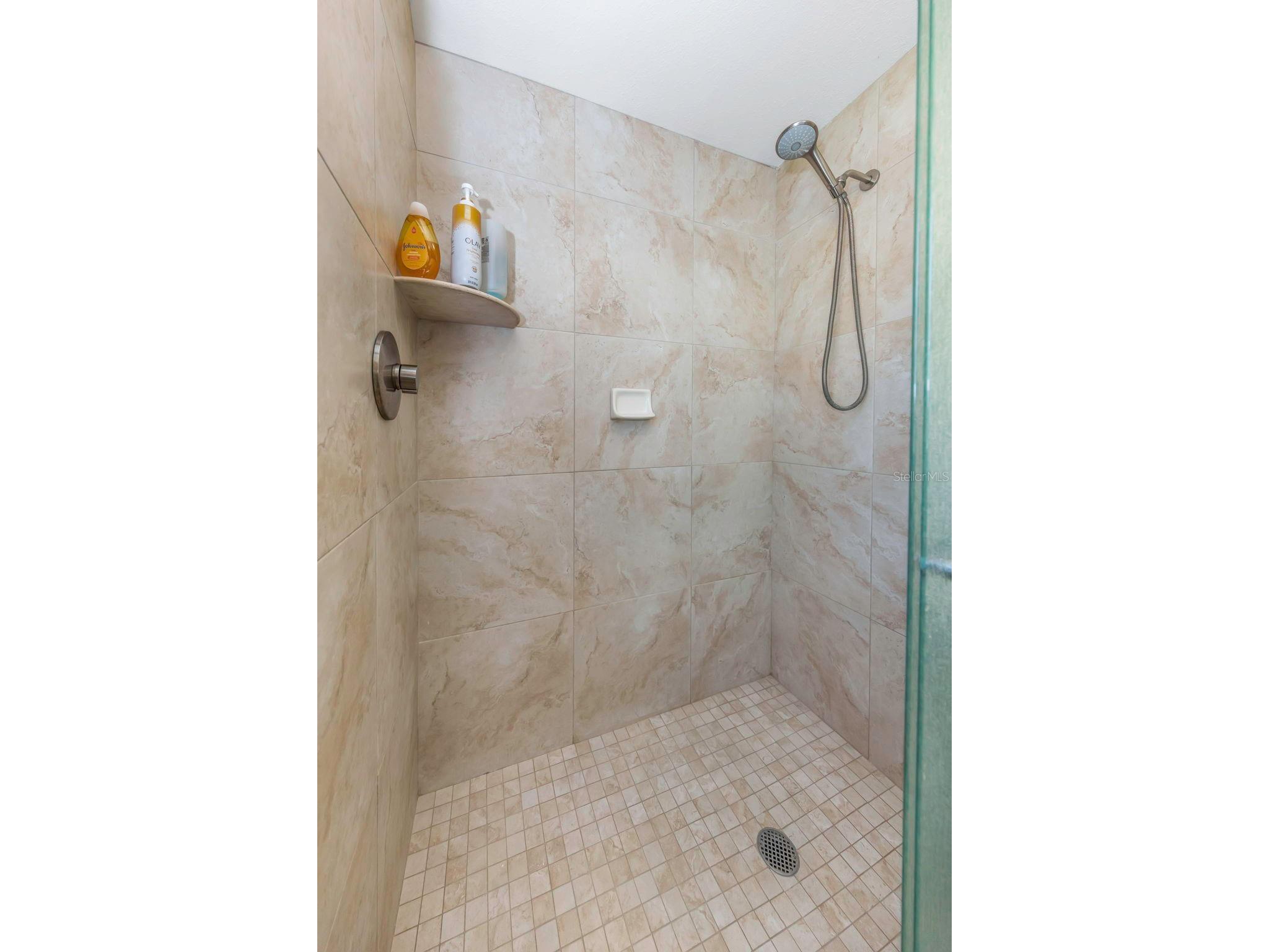 6613 Flamingo Way S Saint Petersburg FL 33707 TB8488127 image29