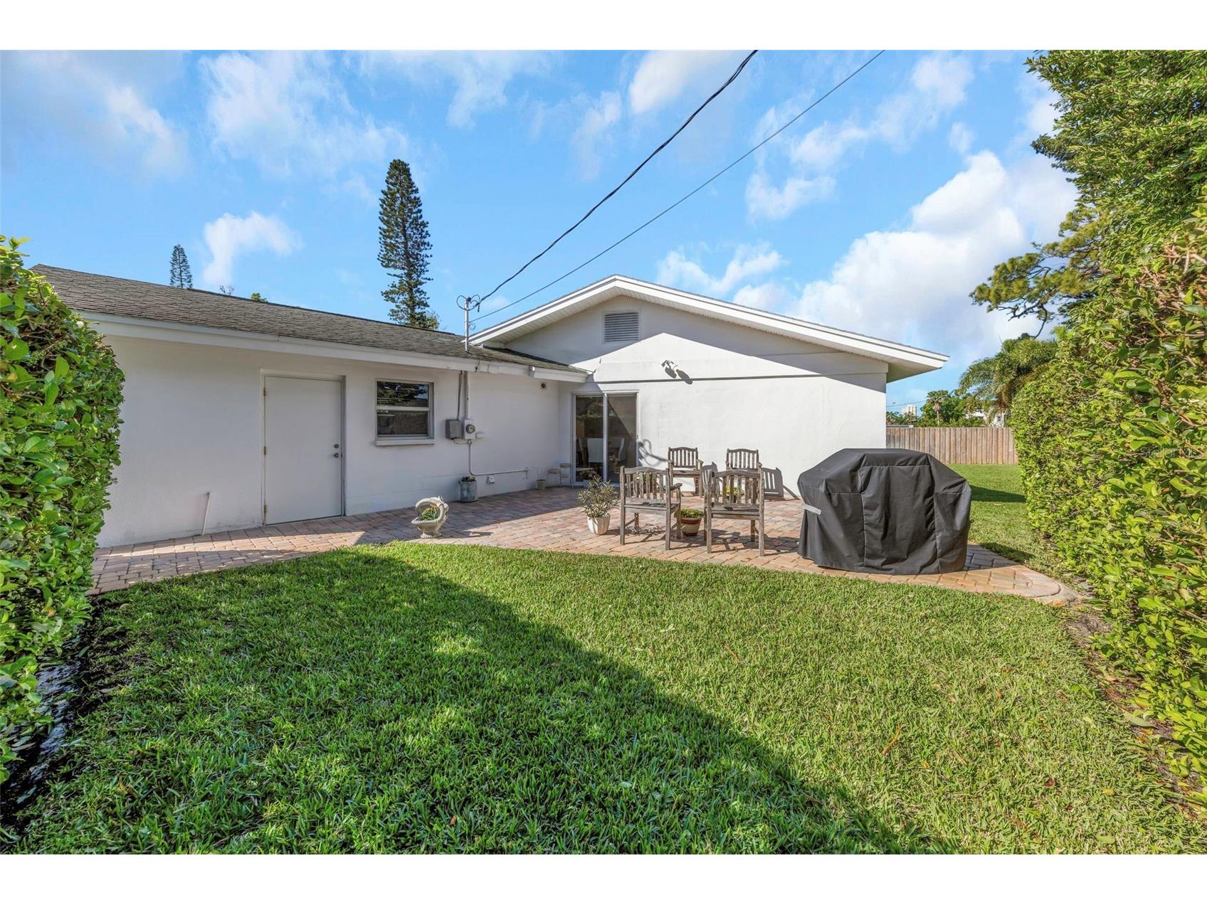 6613 Flamingo Way S Saint Petersburg FL 33707 TB8488127 image39