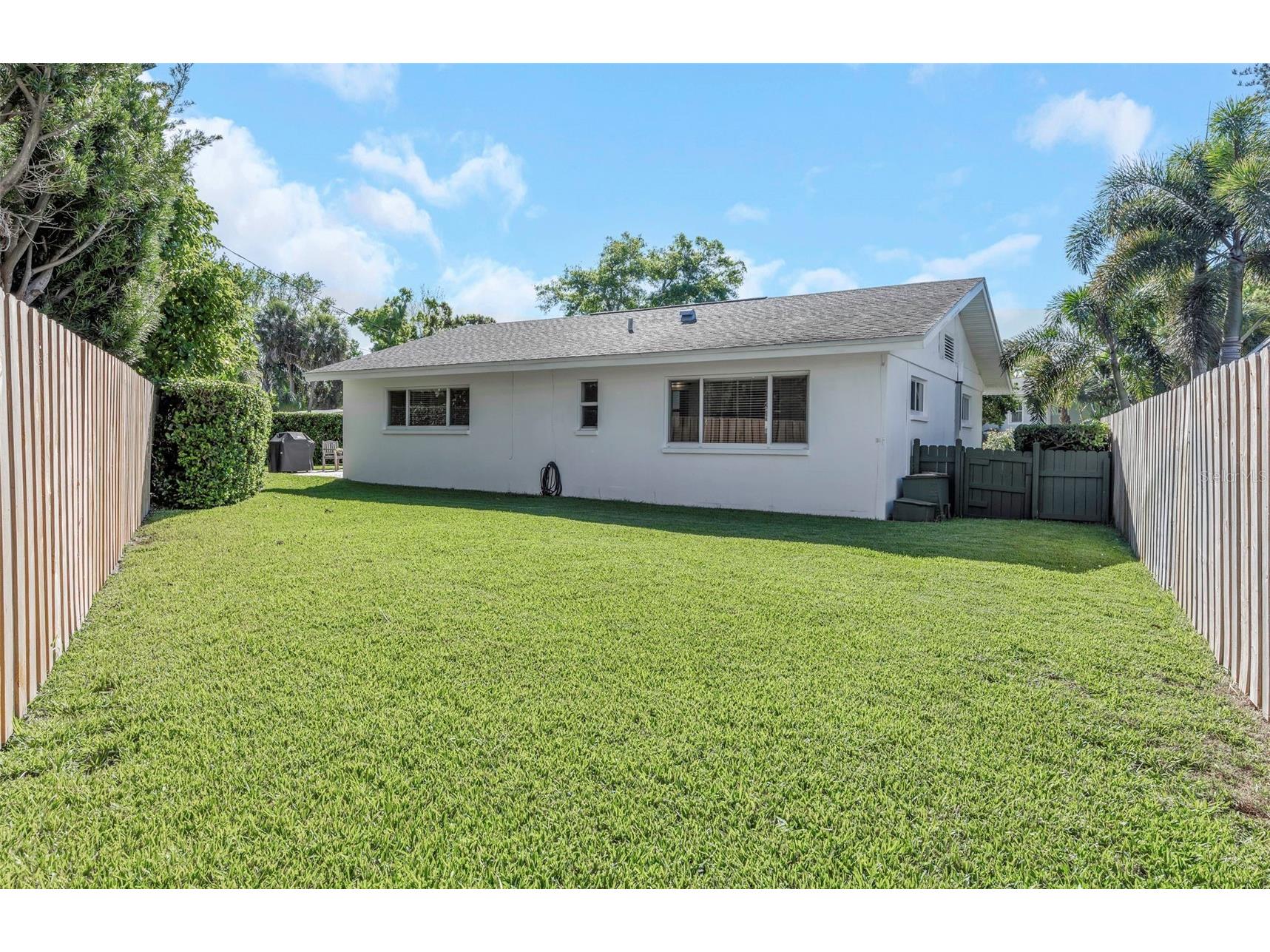 6613 Flamingo Way S Saint Petersburg FL 33707 TB8488127 image44