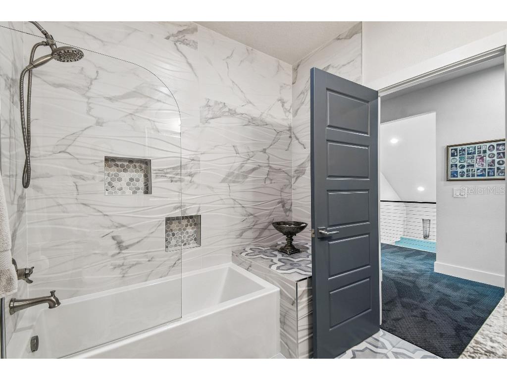 6613 Josie Lane Hudson FL 34667 TB8435384 image46